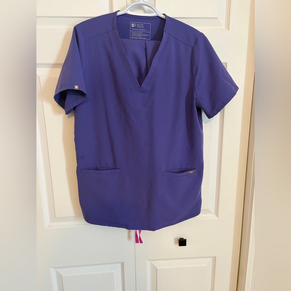 Figs Zamora High waisted scrub set (Top Lg. and bottoms LT)